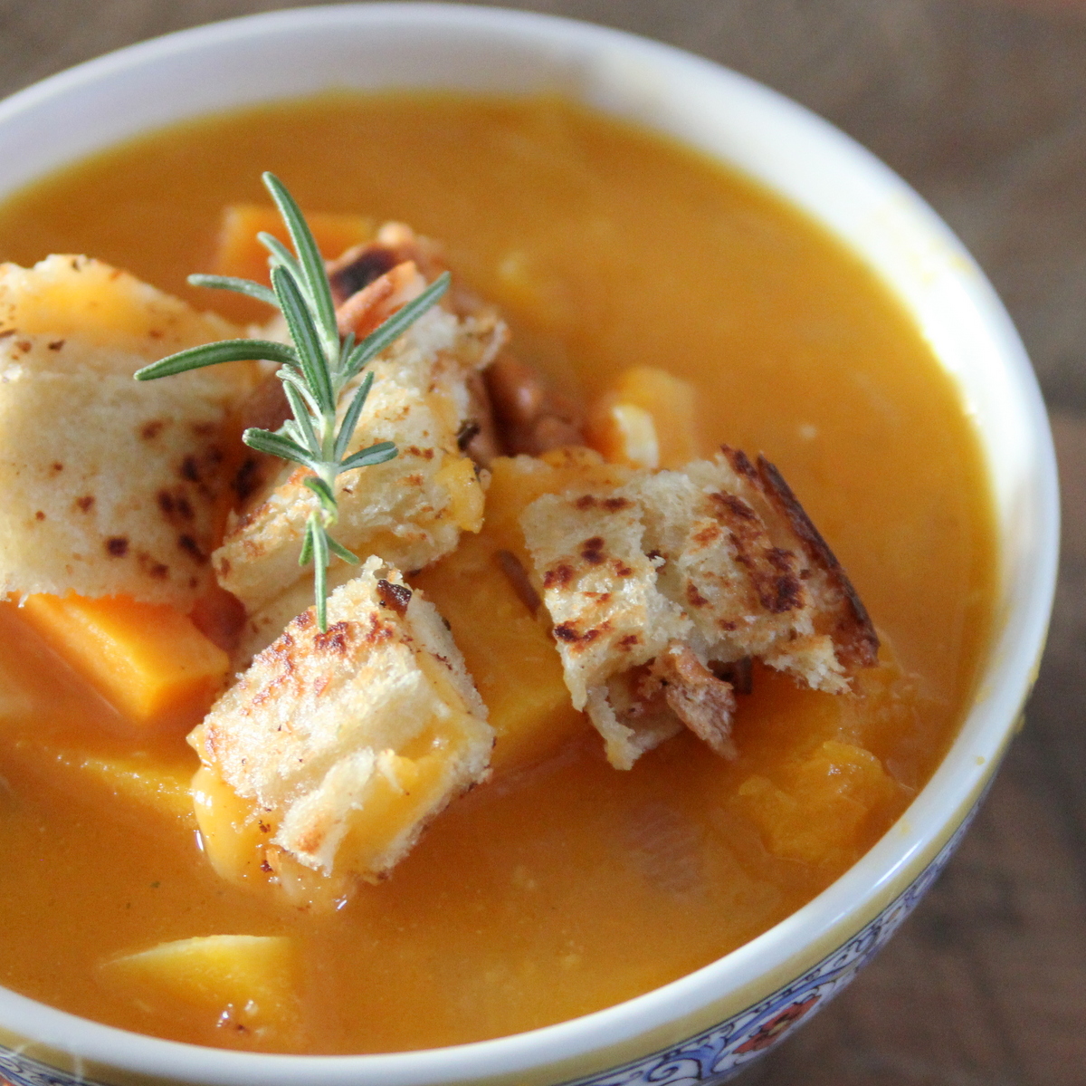 how to make grilled cheese croutons