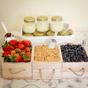 brunch idea: yogurt parfait station