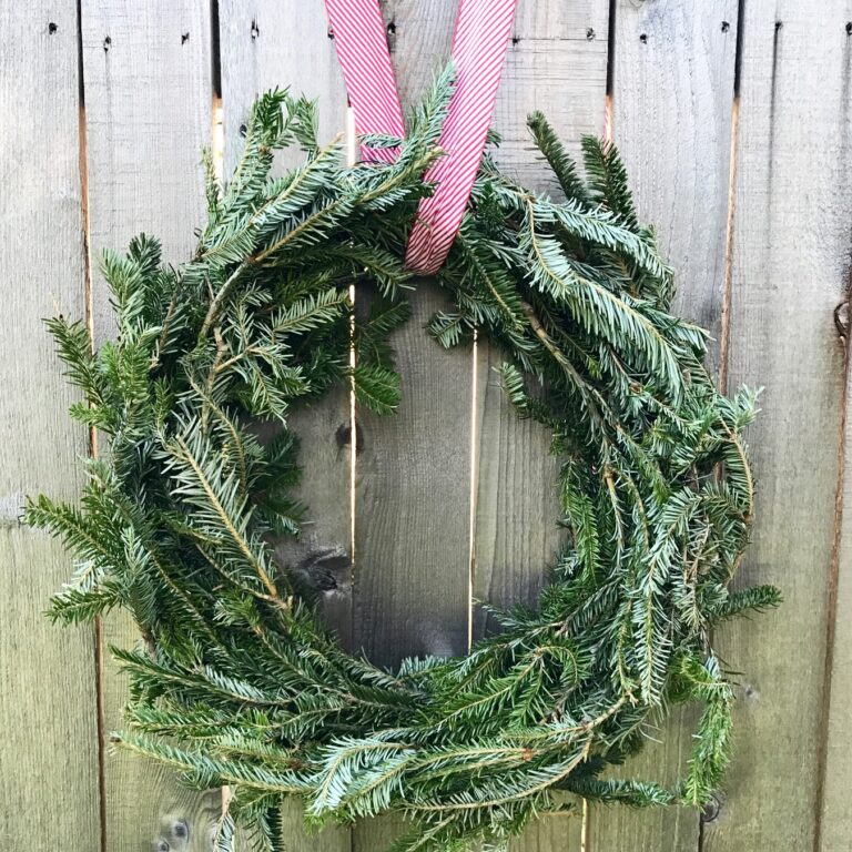 simple christmas decor