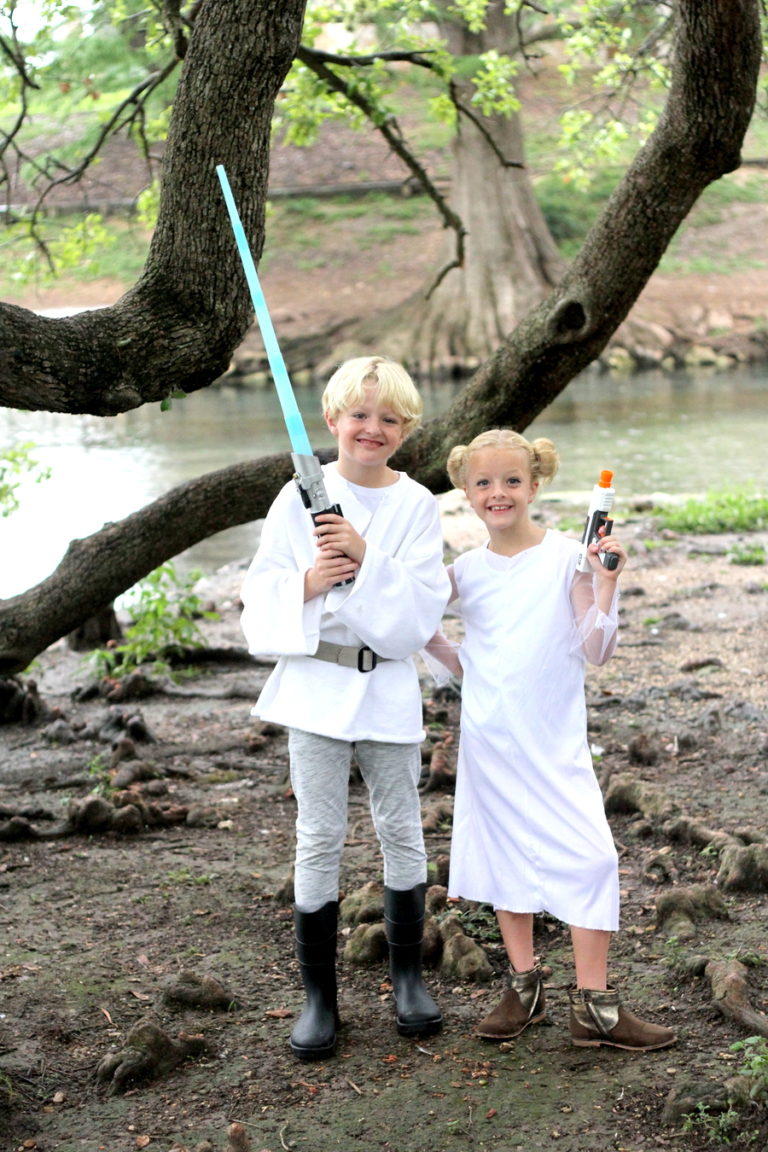 easy star wars costumes (DIY and no sew!) — free download