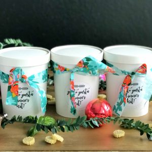 edible Christmas gift idea- pesto pasta dinner kit